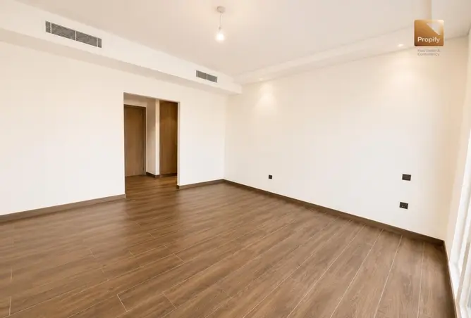 156918630 - Property Image 3