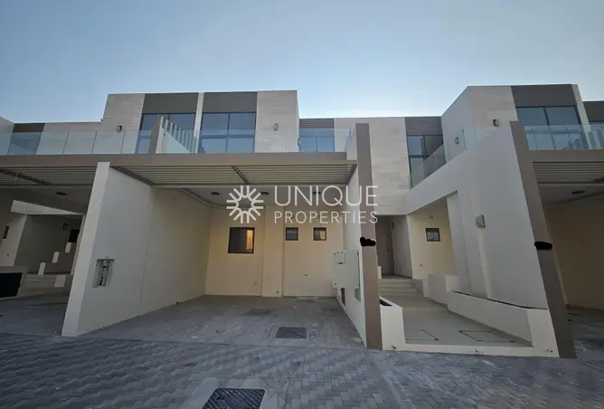 156014308 - Property Image 2