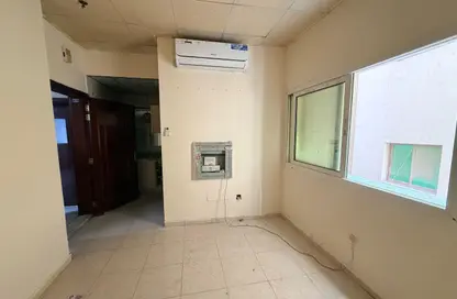 شقة - 1 حمام للايجار في بو تينة - الشرق - الشارقة