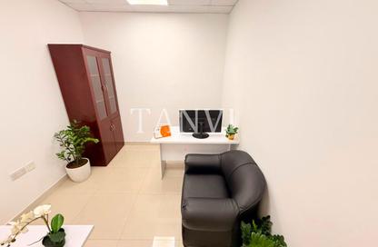 Office Space - Studio - 1 for rent in Al Rostamani Building - Port Saeed - Deira - Dubai