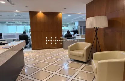 مكتب - استوديو للايجار في برج الخضراء - شارع المكتوم - ديرة - دبي