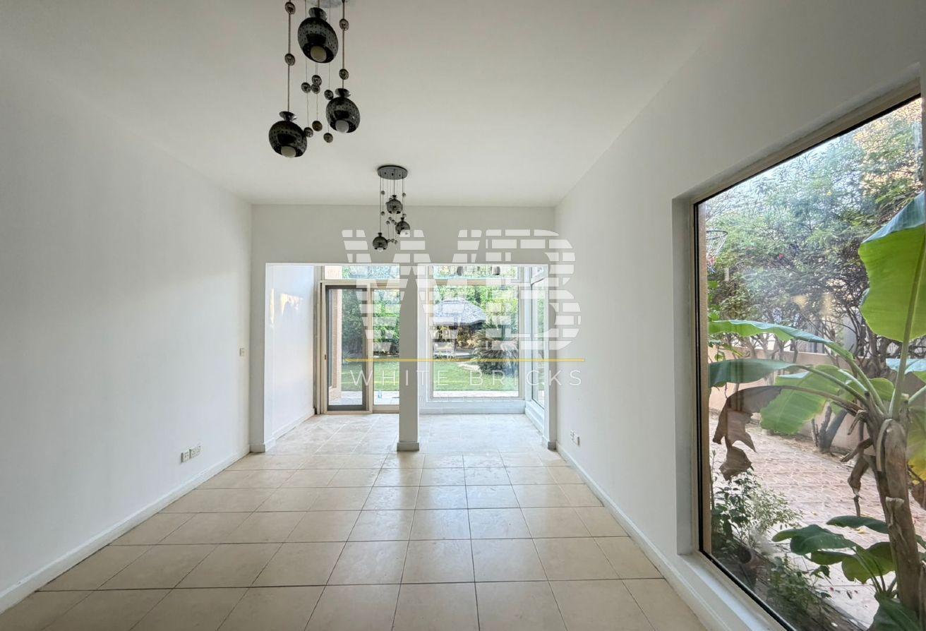 Huge Plot | Fully Extended & Upgraded photo 10