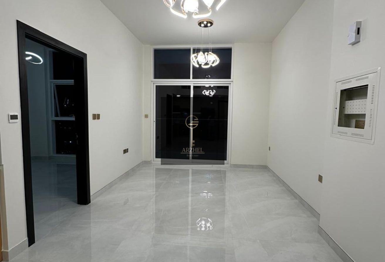 Semi Furnished | Multiple Cheques | Prime Location photo 6