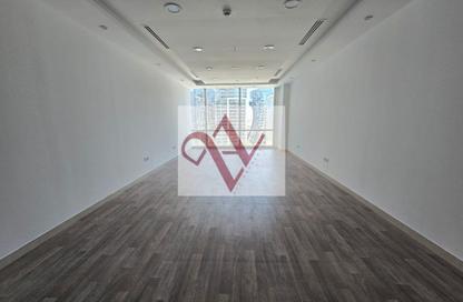 Office Space - Studio - 1 Bathroom for rent in Tamani Art Tower - Business Bay - Dubai