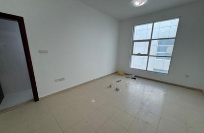 Apartment - 1 - 2 for rent in City Tower A2 - City Towers - Al Nuimiya 3 - Al Nuaimiya - Ajman