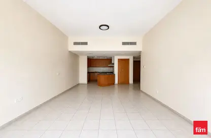 شقة - غرفة نوم - 2 حمامات للايجار في مبنى 205 - طراز مغولي - ديسكفري جاردنز - دبي