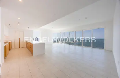 Apartment - 4 Bedrooms - 5 Bathrooms for rent in La Vie - Jumeirah Beach Residence - Dubai