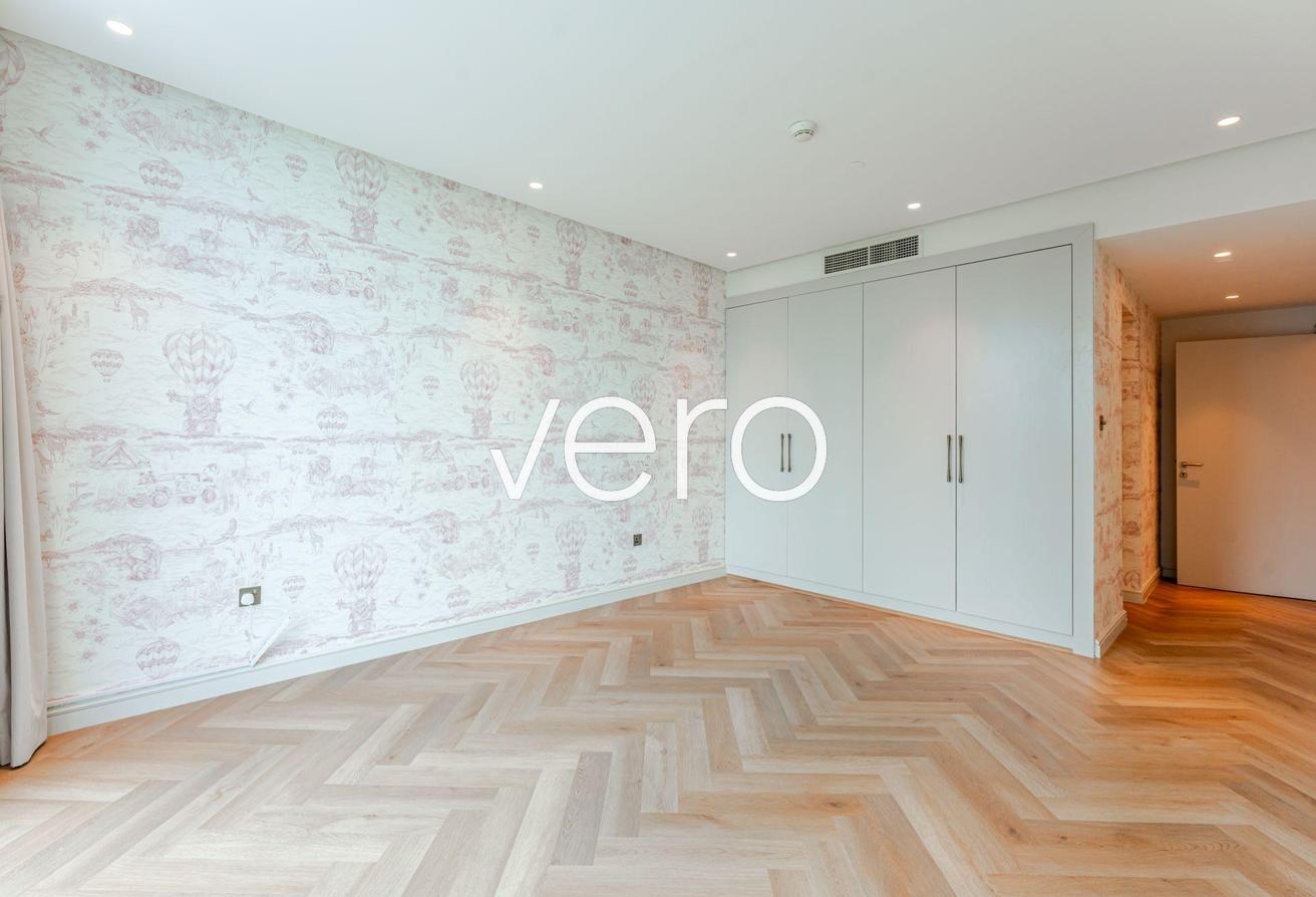 Pet Friendly | Vastu | Fully Upgraded | Vacant photo 11