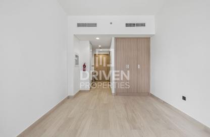 Apartment - Studio - 1 for rent in Azizi Riviera 25 - Azizi Riviera - Meydan One - Meydan - Dubai