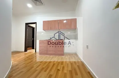 شقة - 1 حمام للايجار في مدينة محمد بن زايد - أبوظبي