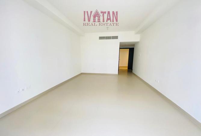 90943813 - Property Image 3