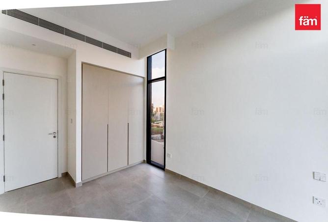 76982609 - Property Image 2