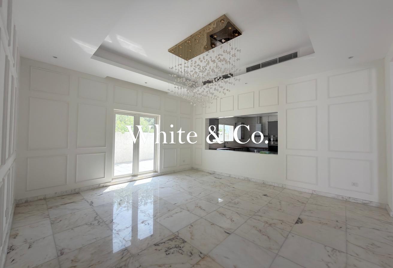Ghadeer Al Tair | 8 BED | Stunning villa photo 5