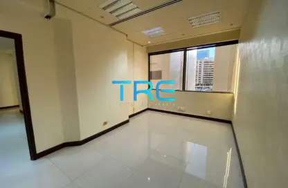 Office Space - Studio - 2 Bathrooms for rent in Liwa Centre Towers - Hamdan Street - Abu Dhabi Office Space - Studio - 2 Bathrooms for rent in Liwa Centre Towers - Hamdan Street - Abu Dhabi