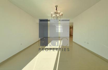 Apartment - 3 Bedrooms - 3 Bathrooms for rent in RAK Tower - Marina Square - Al Reem Island - Abu Dhabi