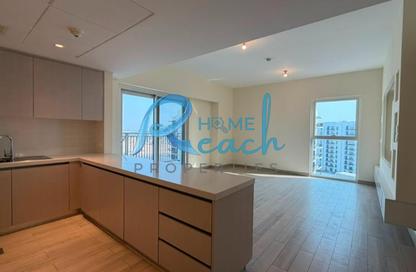 Apartment - 3 Bedrooms - 3 Bathrooms for rent in Waters Edge - Yas Island - Abu Dhabi