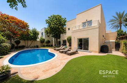 Villa - 5 Bedrooms - 5 Bathrooms for rent in Meadows 7 - Meadows - Dubai