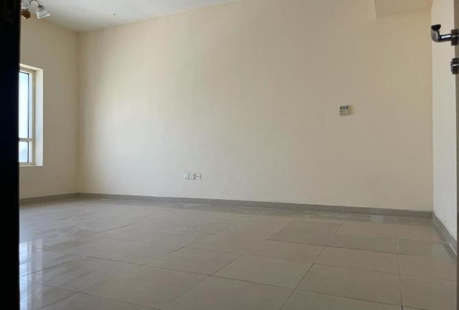 73847820 - Property Main Image