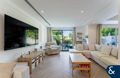 Villa - 3 - 3 for sale in Springs 3 - The Springs - Dubai