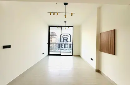 شقة - غرفة نوم - 2 حمامات للبيع في بن غاطي عنبر - منطقة 11 - قرية جميرا الدائرية - دبي