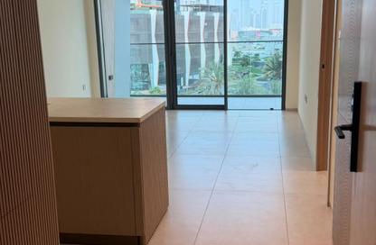 Apartment - 1 Bedroom - 2 Bathrooms for rent in Binghatti Pinnacle - Dubai Healthcare City 2 - Al Jaddaf - Dubai