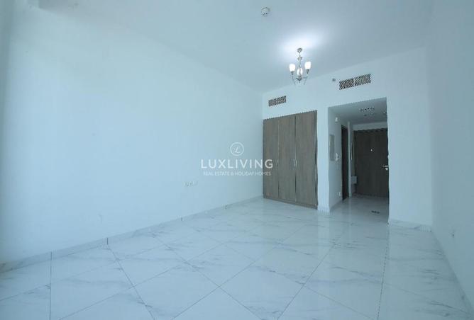 98680156 - Property Image 2