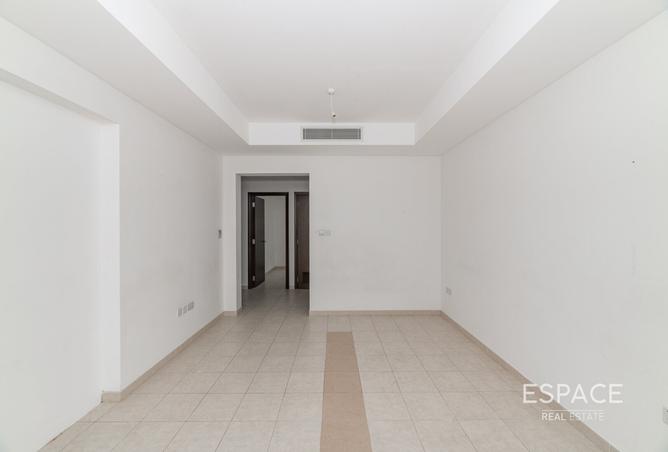 132023238 - Property Image 3