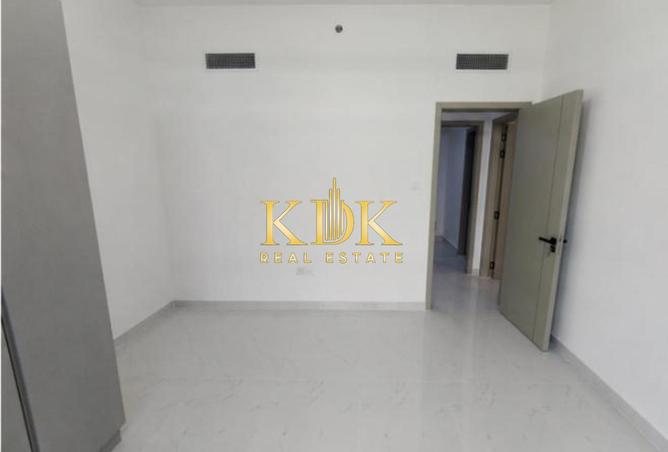 106844312 - Property Image 3