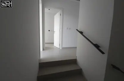 تاون هاوس - 4 غرف نوم - 5 حمامات للايجار في روبينيا - مسار - تلال سيتي - الشارقة