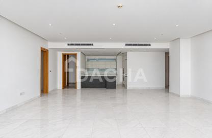 Apartment - 4 - 6 for rent in The One JBR - Jumeirah Beach Residence - Dubai