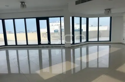 Apartment - 2 Bedrooms - 3 Bathrooms for rent in Al Raffa - Bur Dubai - Dubai