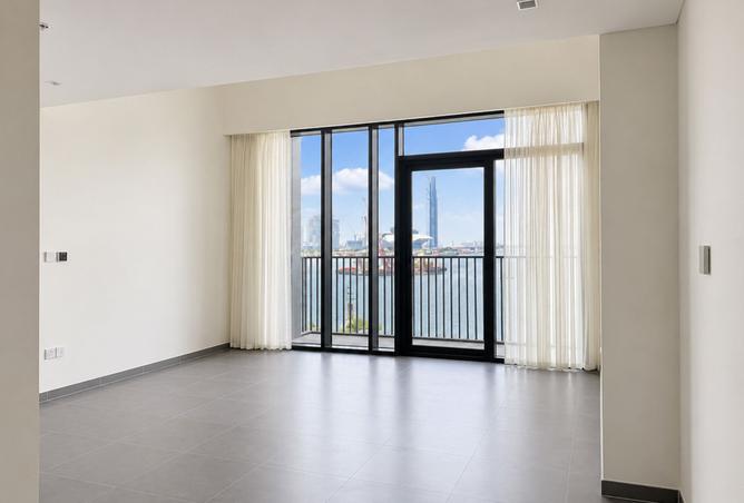 Low Floor | Unfurnished | Full Sea View photo 3