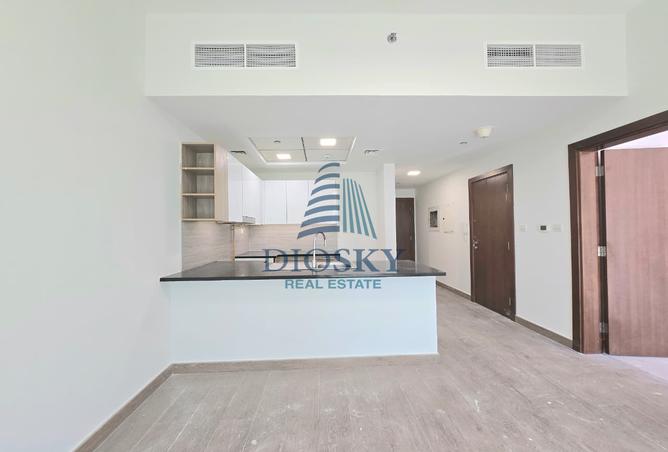 103714027 - Property Image 2