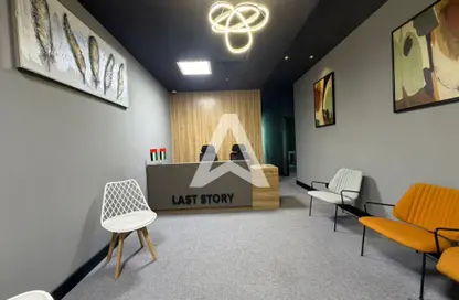 مكتب - استوديو - 1 حمام للايجار في القمة - الخليج التجاري - دبي