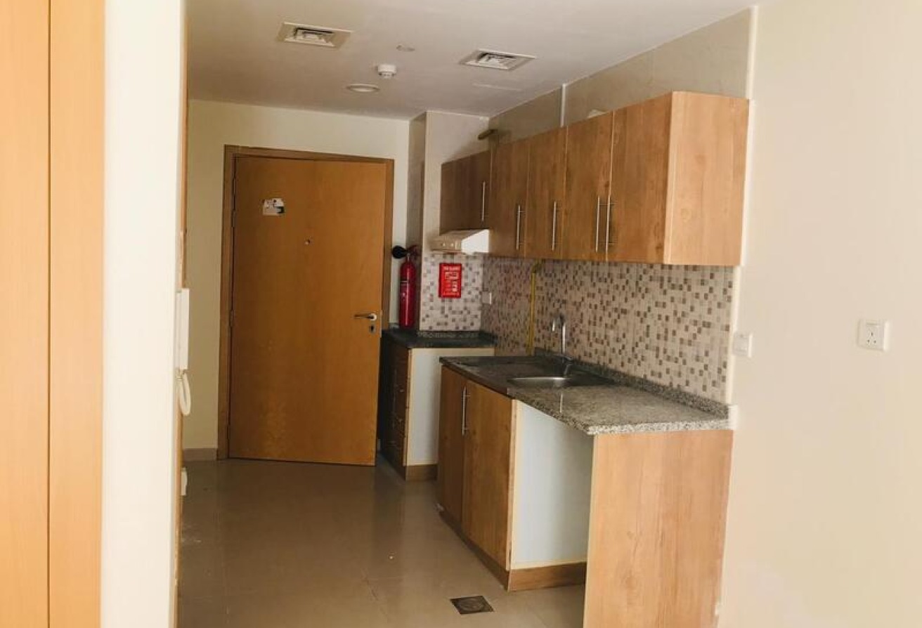 STUDIO APARTMENT FOR RENT | MAY RESIDENCES 3 | JVC gallery image