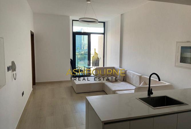 1BR | SPACIOUS LIVING | READY TO MOVE photo 3