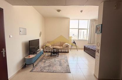 Apartment - Studio - 1 Bathroom for rent in Union Tower - Al Seer - Ras Al Khaimah