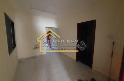 Apartment - 1 Bedroom - 1 Bathroom for rent in Abu Shagara building - Abu shagara - Sharjah
