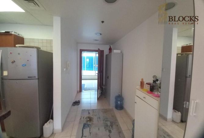 READY TO MOVE 2BHK | FULLY FURNISHED | HIGH FLOOR photo 3