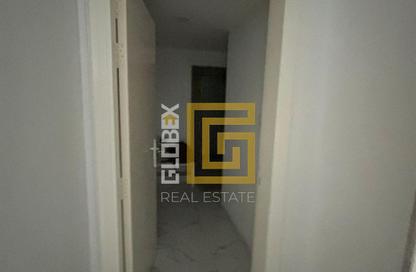 Apartment - 2 Bedrooms - 3 Bathrooms for sale in Oasis Tower - Al Rashidiya 1 - Al Rashidiya - Ajman