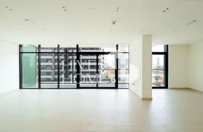 Office Space - Studio - 1 Bathroom for sale in Binghatti Emerald - District 15 - Jumeirah Village Circle - Dubai