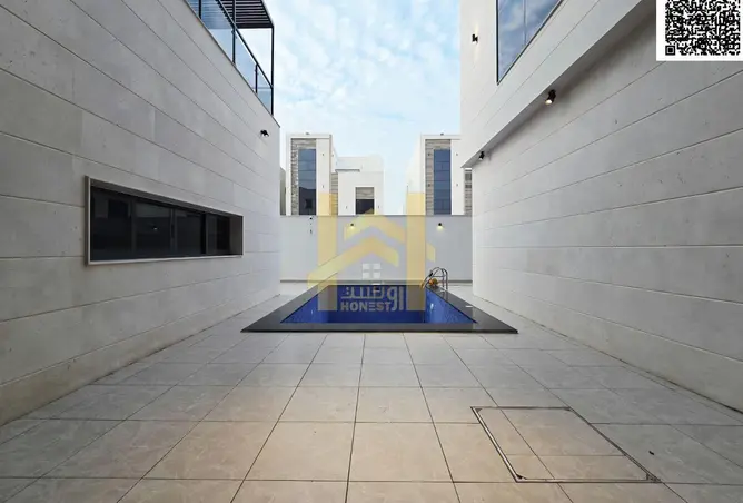 146005053 - Property Image 3