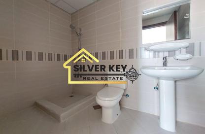 Apartment - 2 Bedrooms - 3 Bathrooms for rent in Abu Shagara building - Abu shagara - Sharjah
