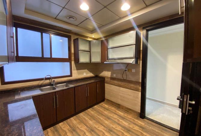 73167302 - Property Image 3