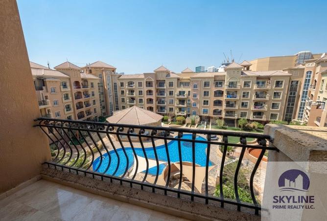 POOL VIEW | INVESTOR DEAL | SPACIOUS LAYOUT