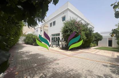 Villa - 4 Bedrooms - 4 Bathrooms for rent in Al Manara - Dubai