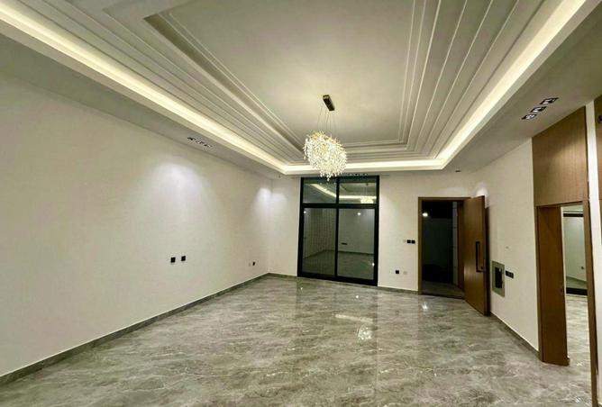 53573664 - صورة العقار 3