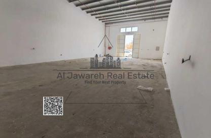 Warehouse - Studio for rent in Al Jurf Industrial 1 - Al Jurf Industrial - Ajman