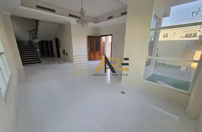 Villa - 4 Bedrooms - 6 Bathrooms for rent in Hoshi - Al Badie - Sharjah