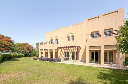 Villa - 5 Bedrooms - 5 Bathrooms for rent in Meadows 5 - Meadows - Dubai